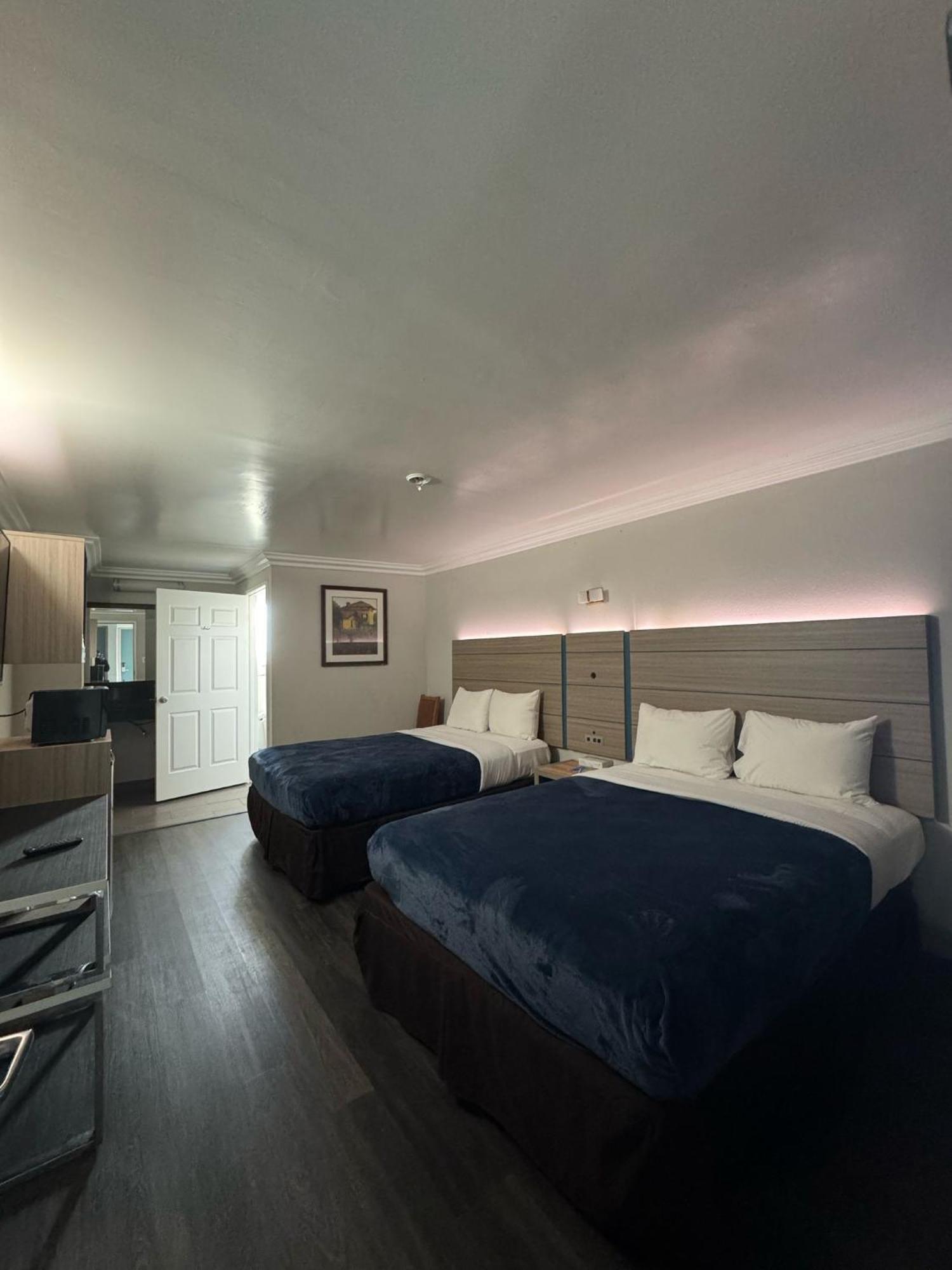 Rodeway Inn Ventura Buitenkant foto