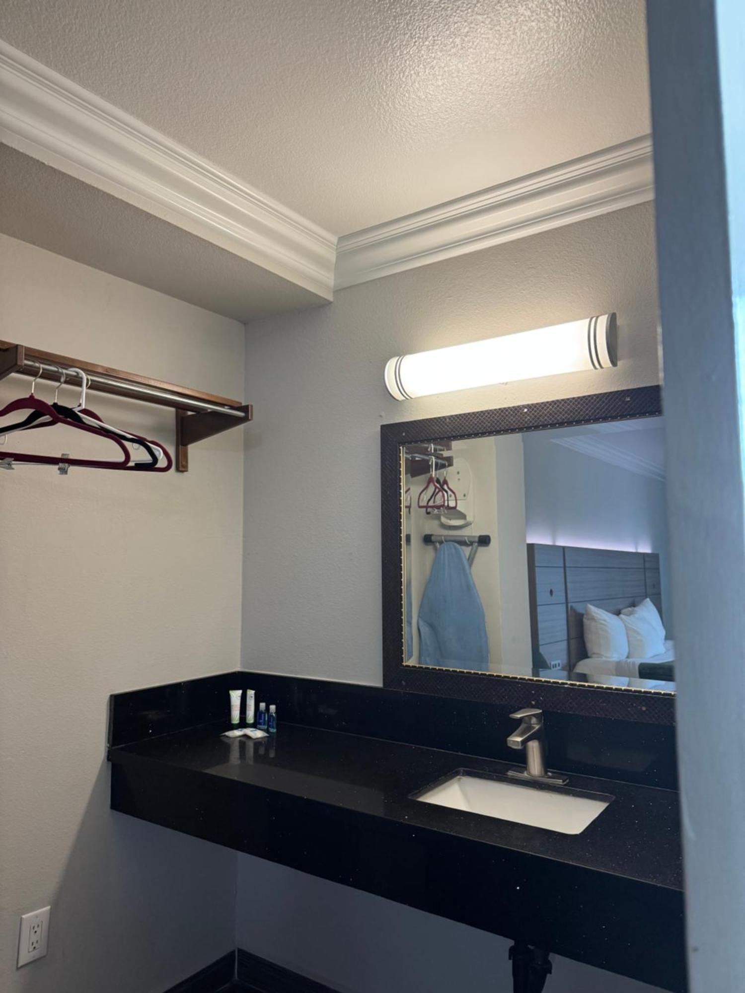 Rodeway Inn Ventura Buitenkant foto